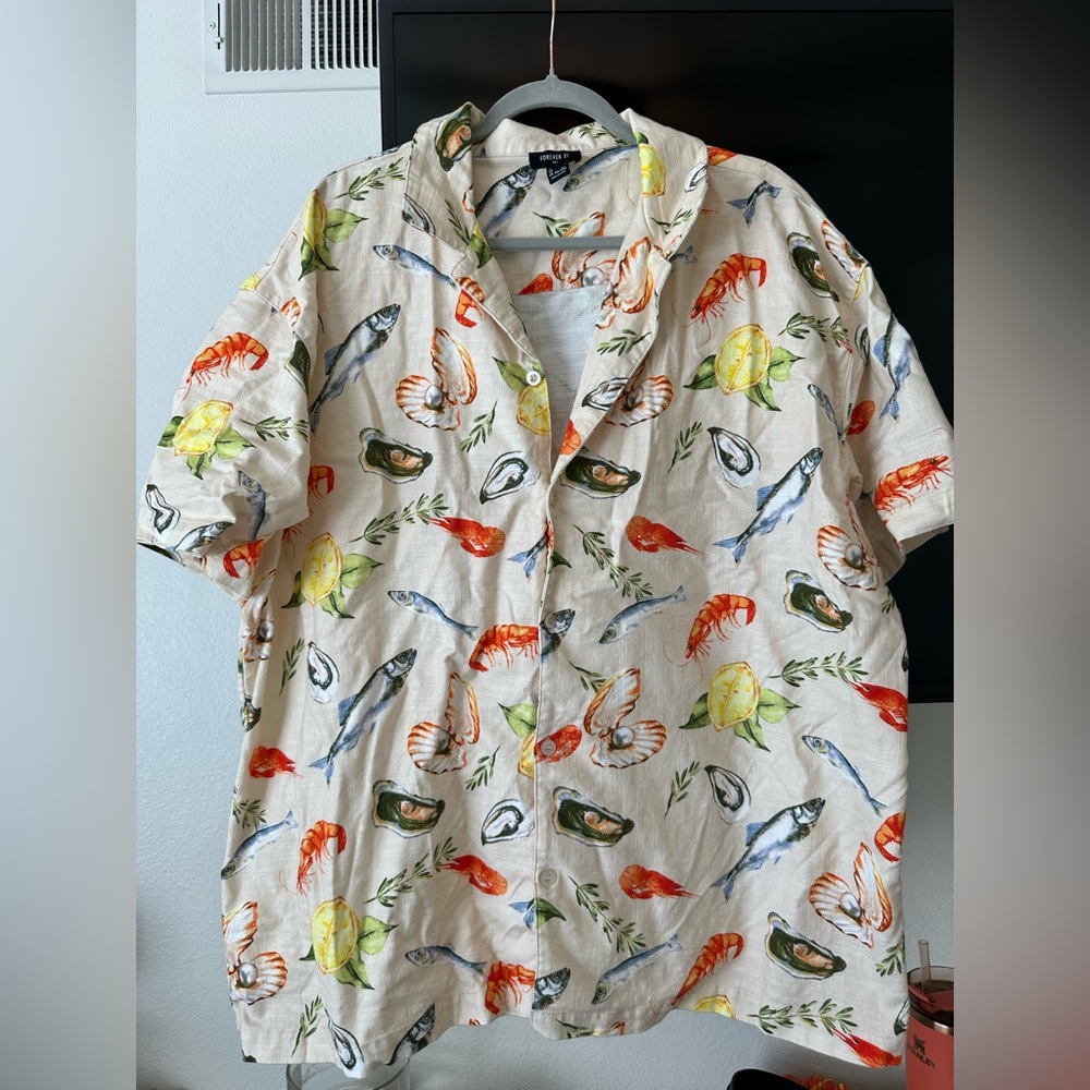 Men’s F21 Italian Riviera Coastal Seafood Print/Vacation-Style Shirt for sale!